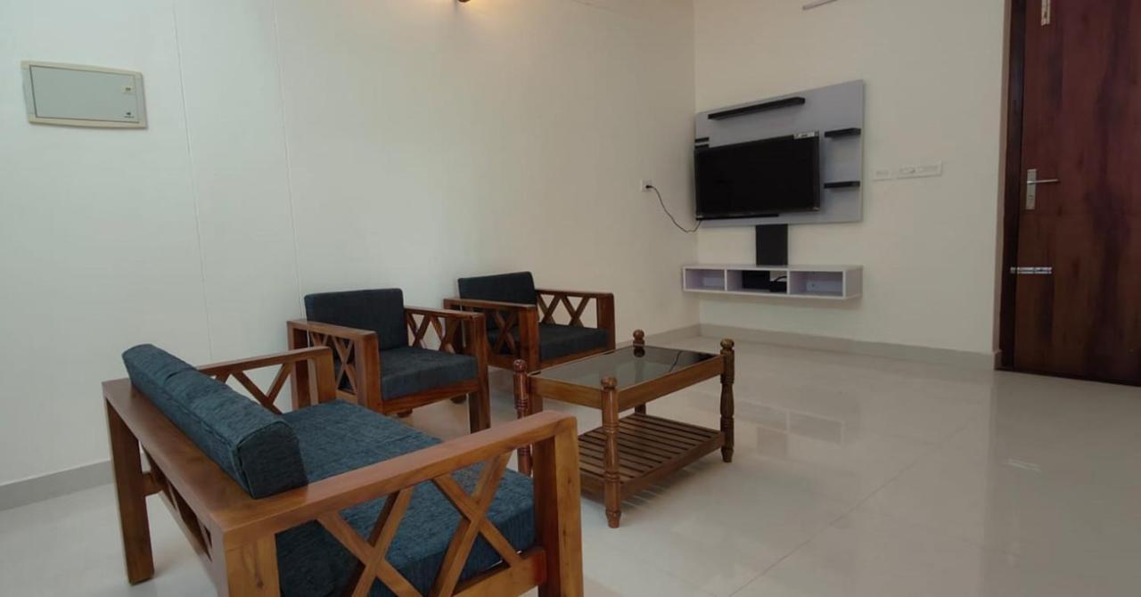 Hobiz Serviced Apartments Chalakuzhy Nr Medical College Trivandrum Тривандрум Экстерьер фото
